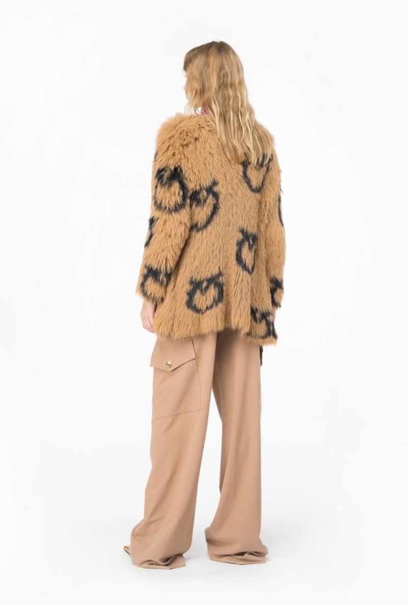 Pinko Faux Fur Coat With Love Birds Logo Hnědé Černé | SN-PKO33633